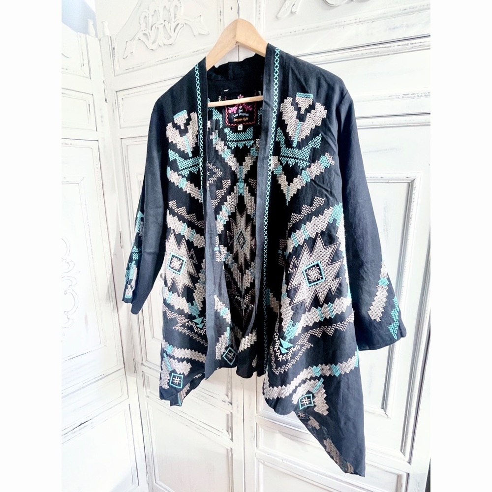 NWOT Johnny Was Linen Embroidered Aztec Kimono Black, Tan & Aqua